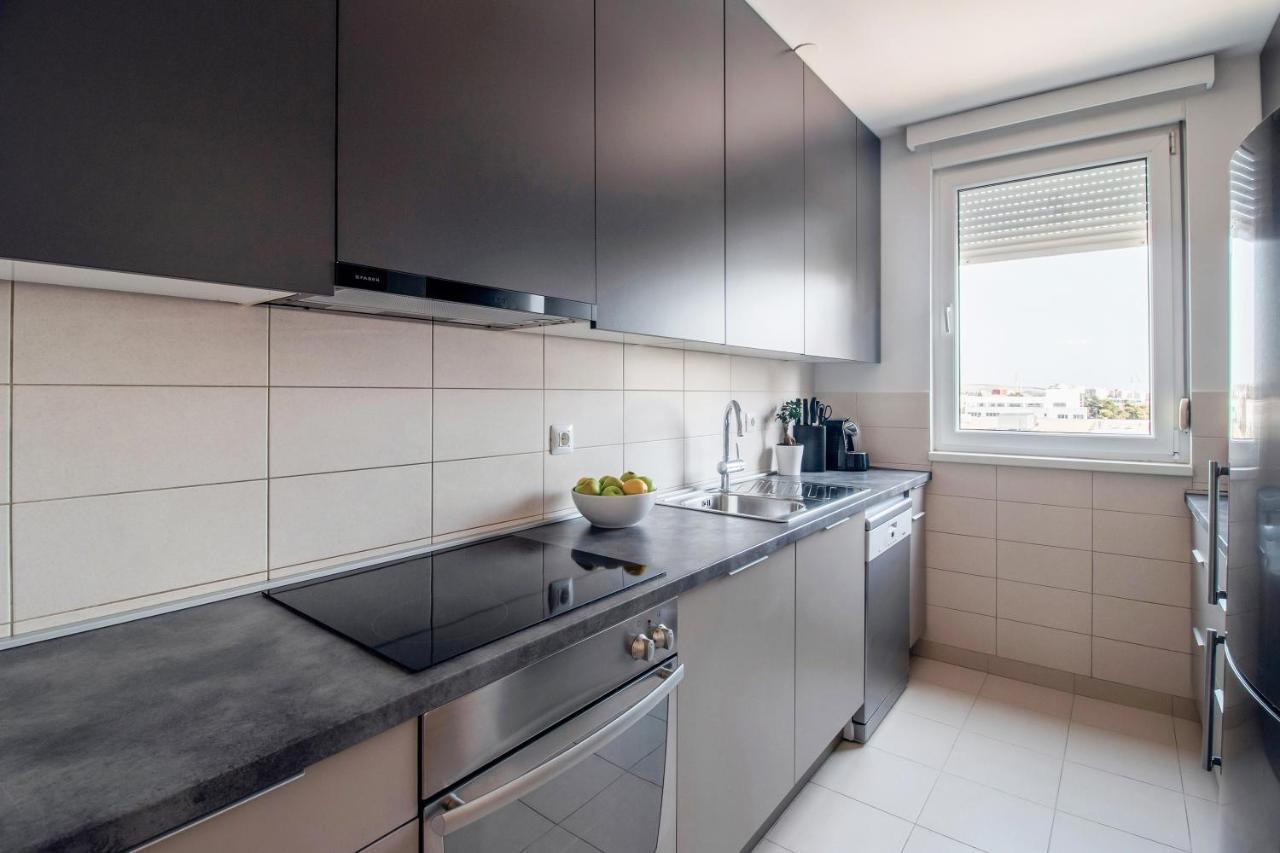 Apartment Montesa Zadar With Free Parking And Balcony Exteriör bild
